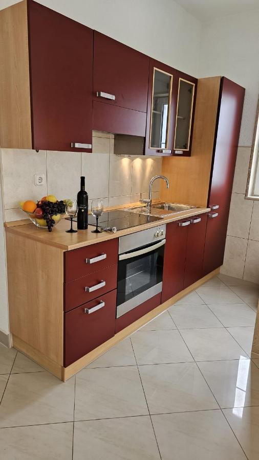 Apartmani Barnjak Трогир Экстерьер фото