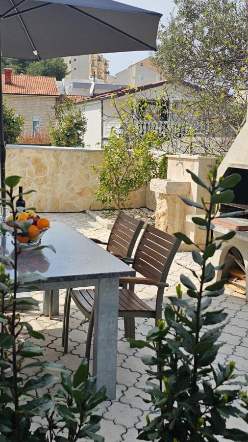 Apartmani Barnjak Трогир Экстерьер фото