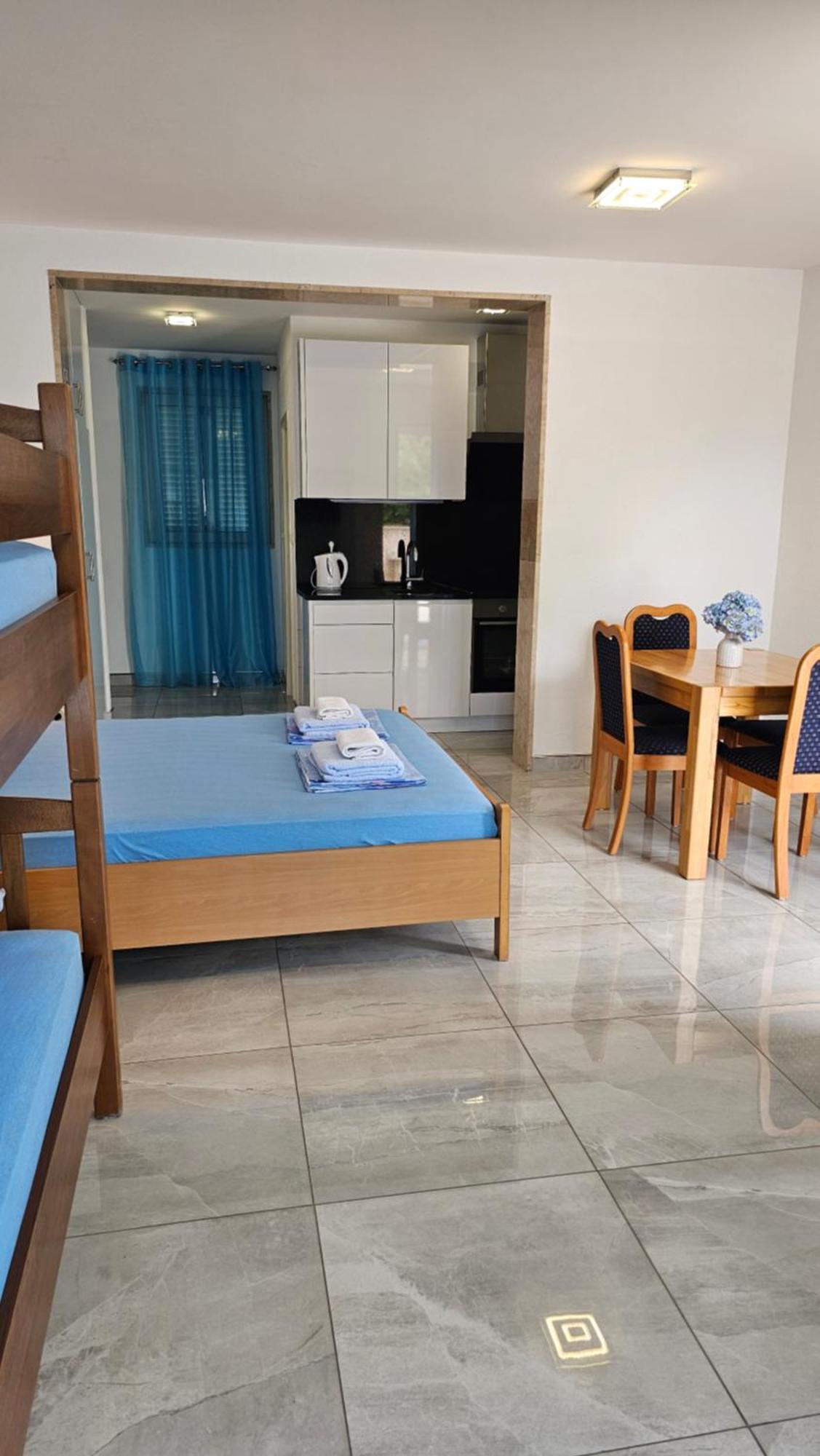 Apartmani Barnjak Трогир Экстерьер фото