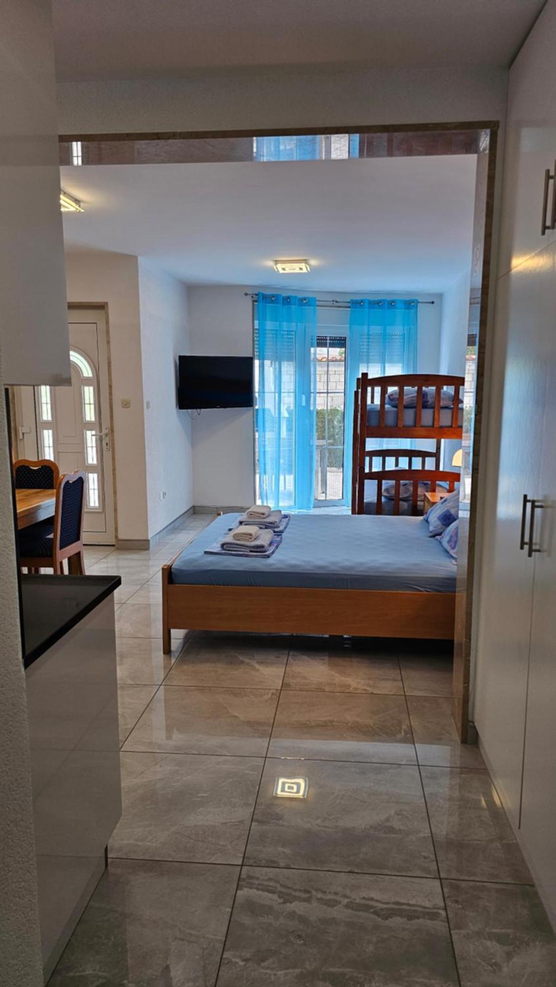 Apartmani Barnjak Трогир Экстерьер фото
